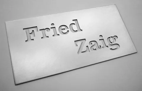 Metal plaque Fried - Aluminum 15x7.5