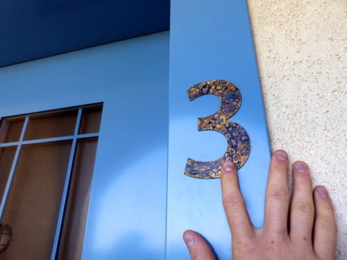 מספר לדלת ולבית